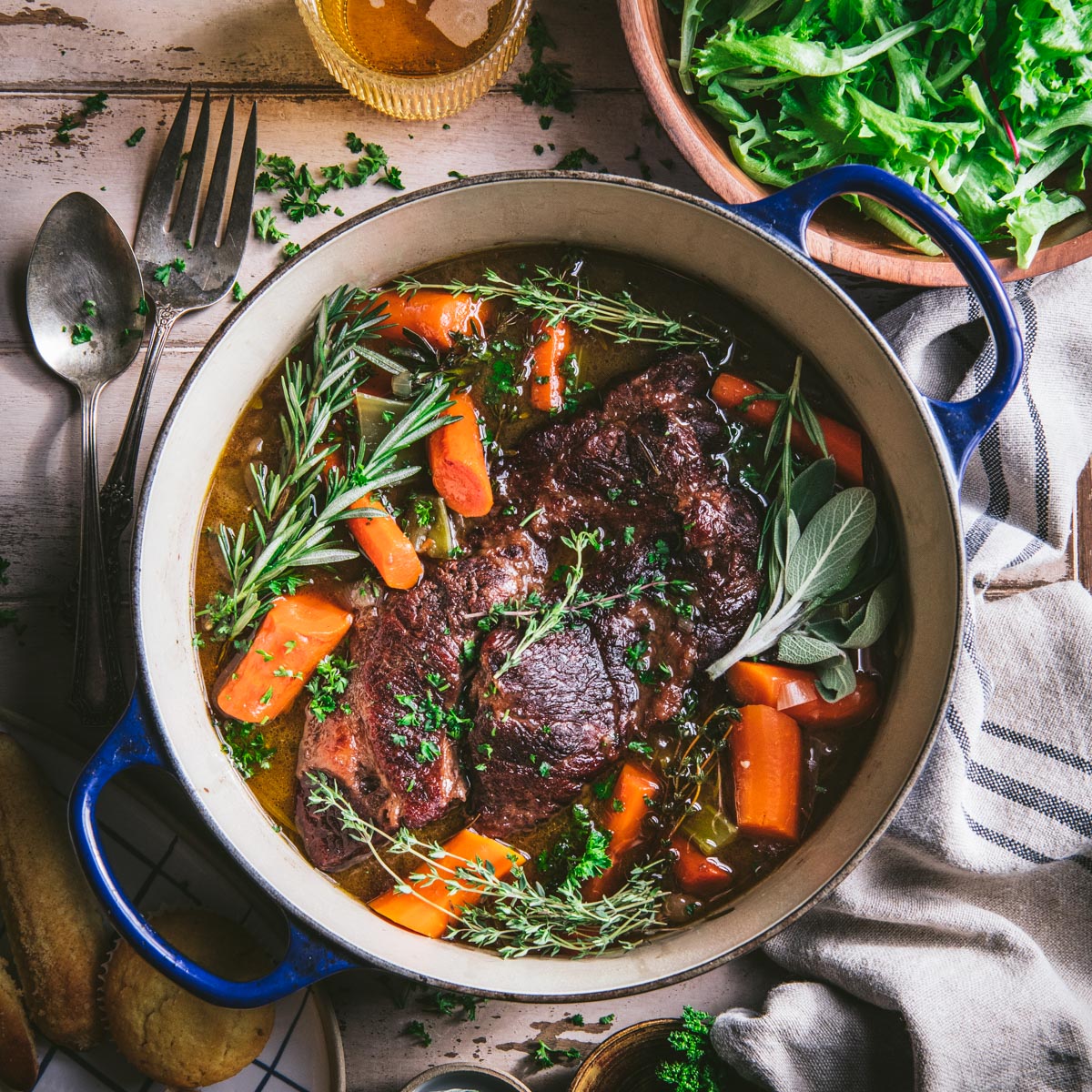 Best Dutch Ovens 8 Top Picks for Slow Cooking, Braising, and Roasting